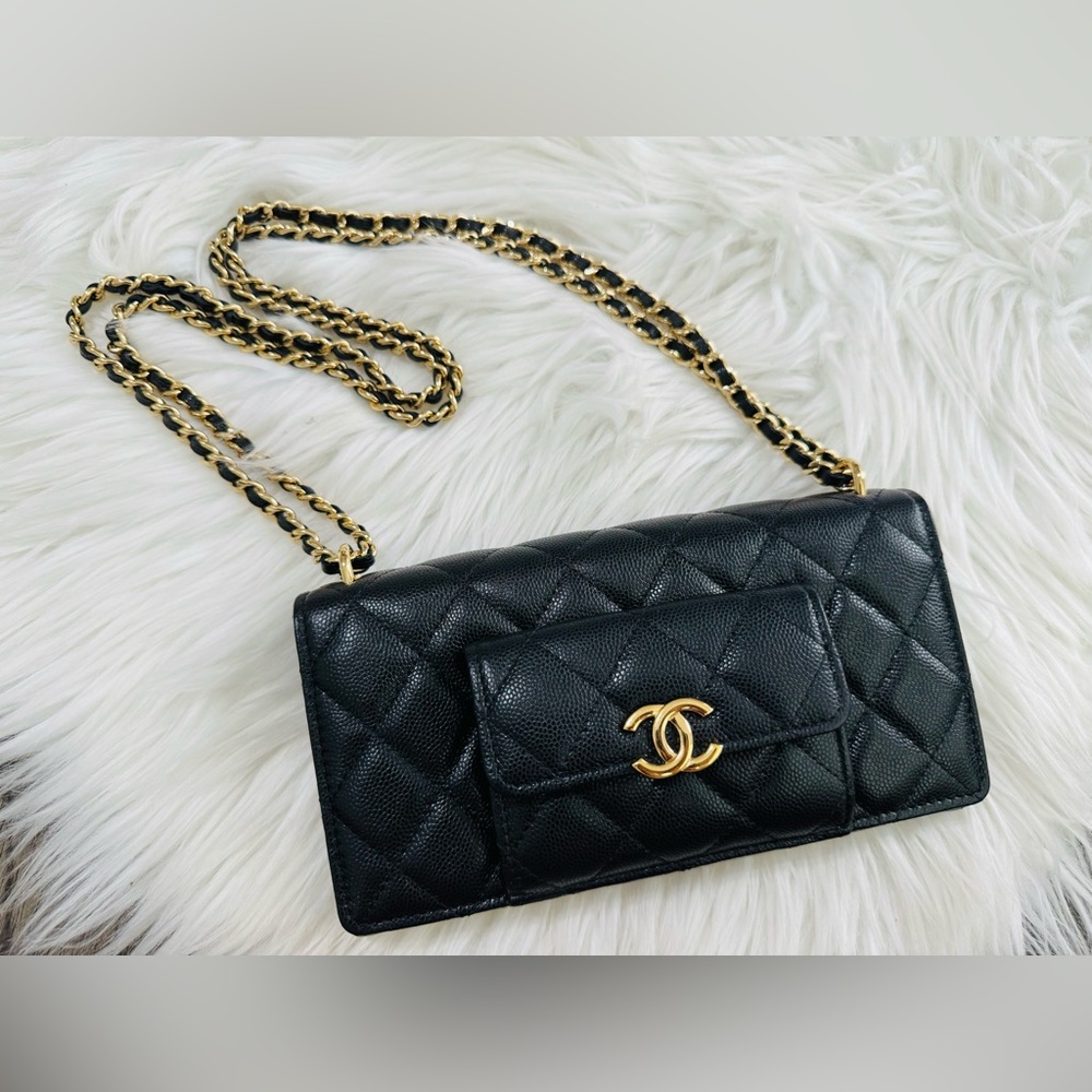 [SOLD] Chanel 23B Caviar WOC GHW with extra card holder pocket